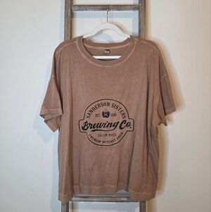 ⭐️40% Off⭐️ Old Navy Customized Hocus Pocus Graphic Vintage Crew Neck T-shirt